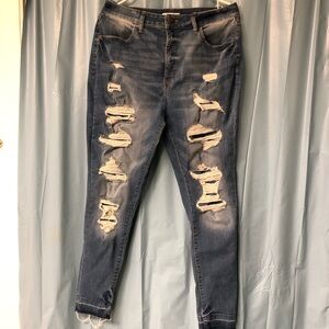 SO Women's Distressed Skinny Jeans - Dark Blue